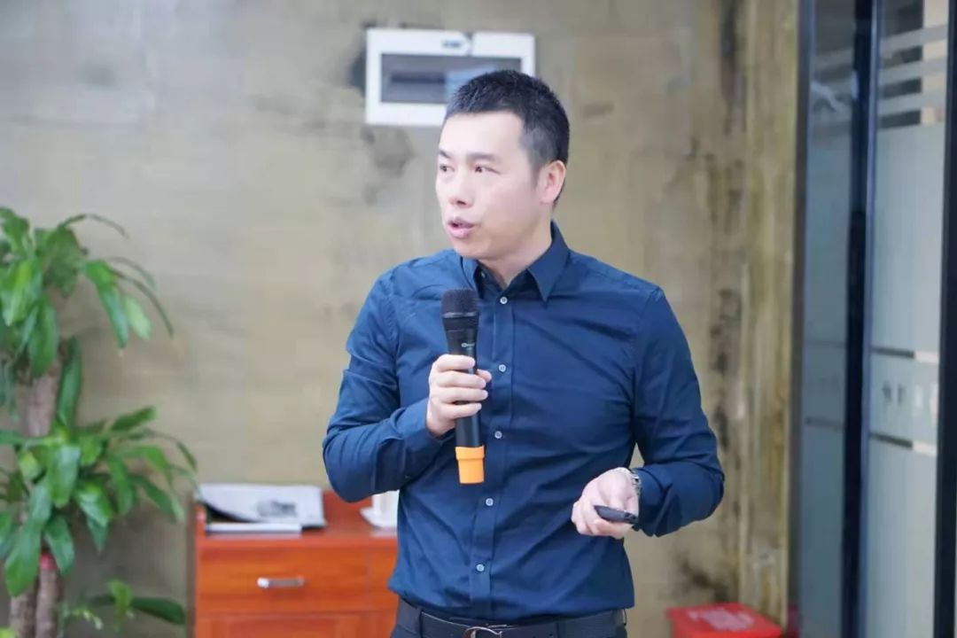 1572315301441728.jpg 1572315301441728.jpg