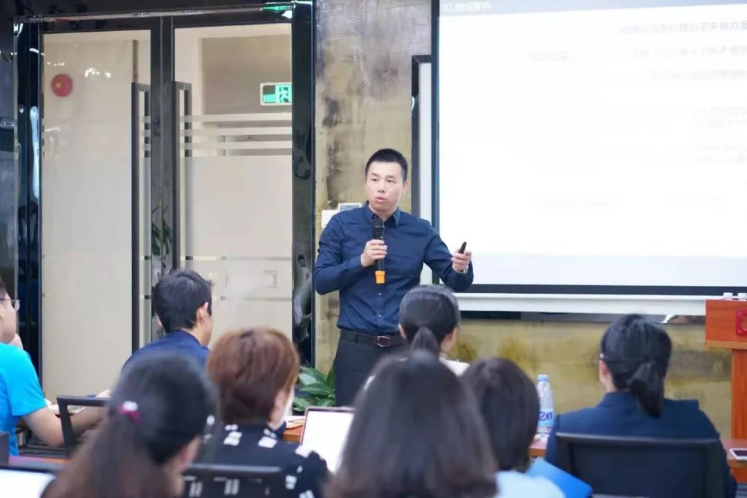 1572315403888401.jpg 4.jpg