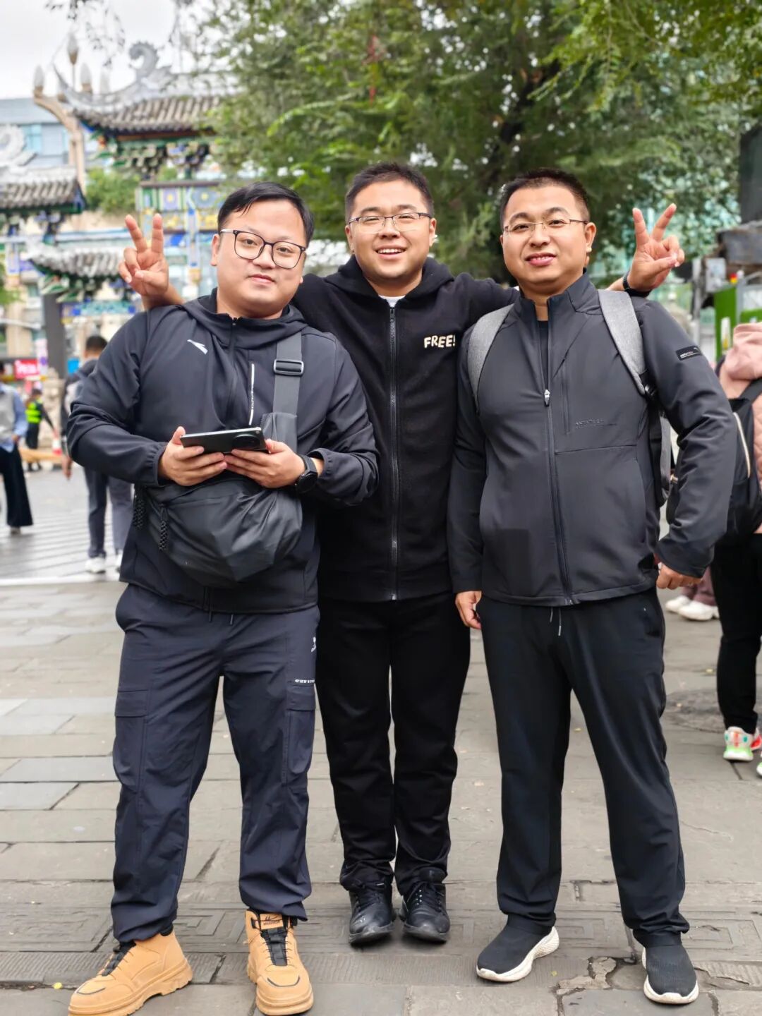 1762766379111633.jpg 1022 32.jpg