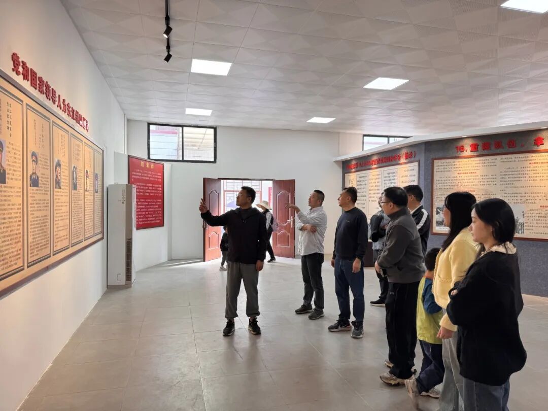 1764662551168986.jpg 1124 05.jpg